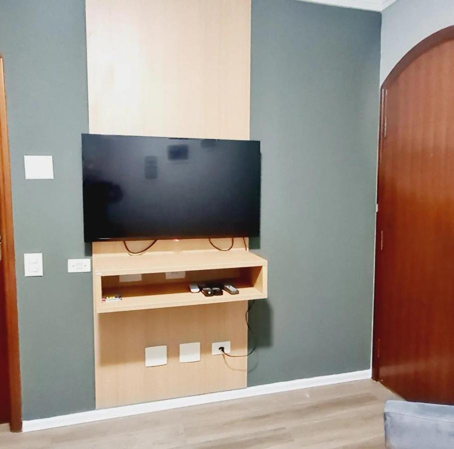 Flat No Gonzaga Com Estacionamento Incluso Appartement Santos  Buitenkant foto